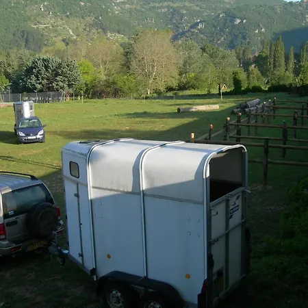 Le Vallon Отель